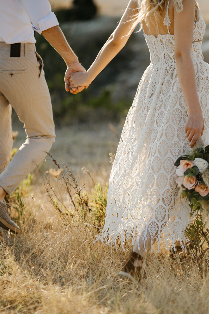 10 Tips For Having A Budget Friendly Fall Wedding Of Your Dreams