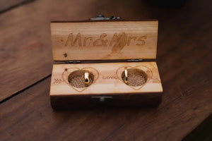 Personalized Touches: Making Your Wedding Keepsake Box Truly Unique