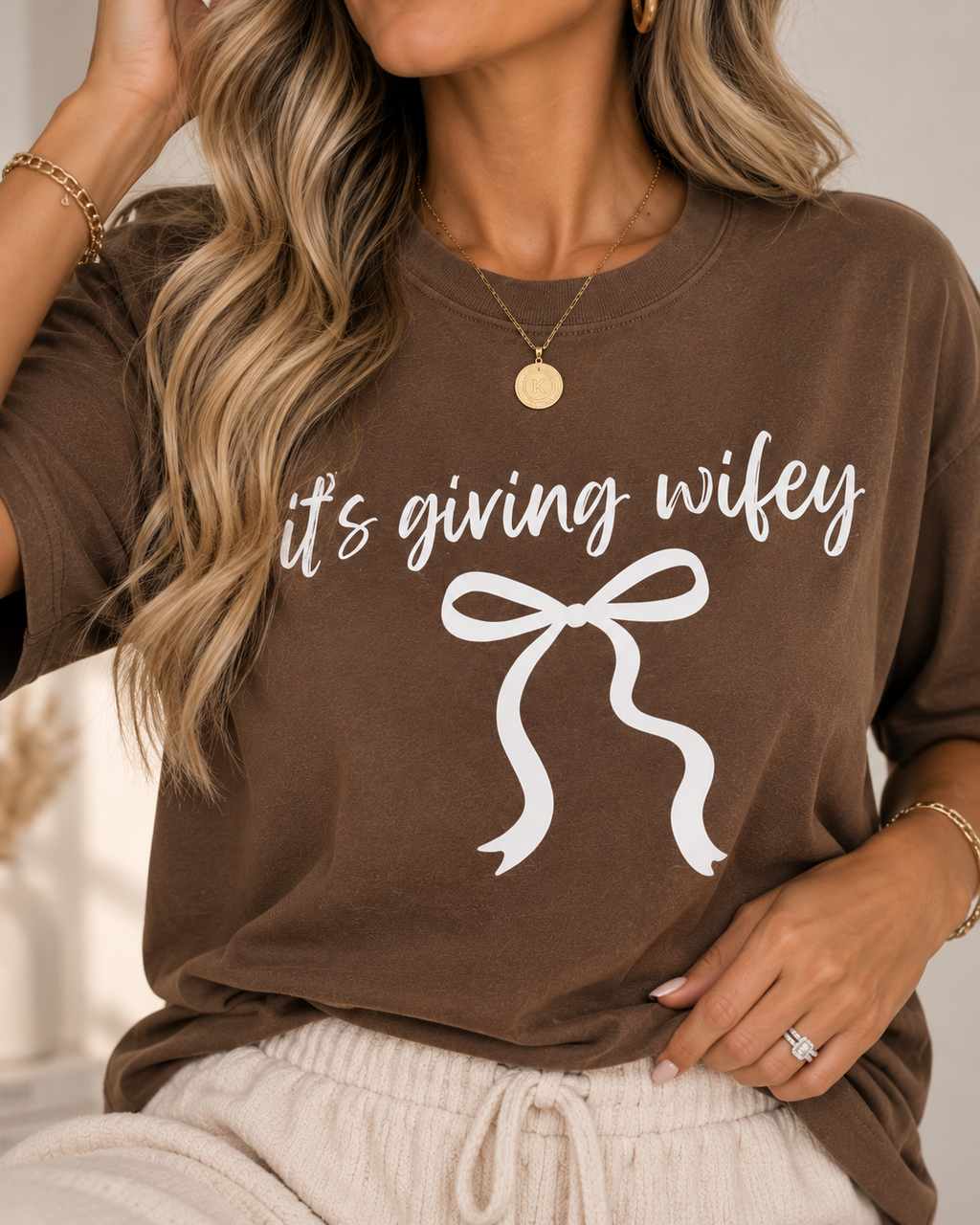 It’s Giving Wifey Tee