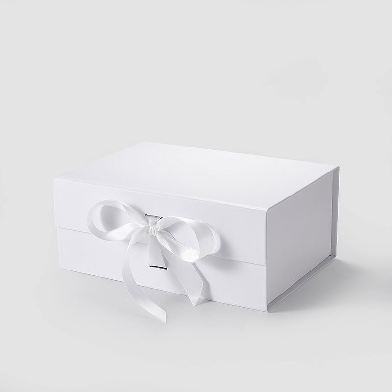 Personalized Magnetic Lid Box