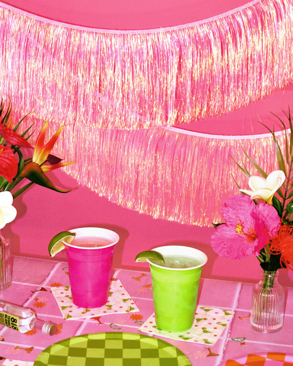 That's Hot Fringe - pink foil banner