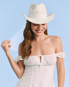 Bride Cowgirl Hat - embroidered felt hat + veil