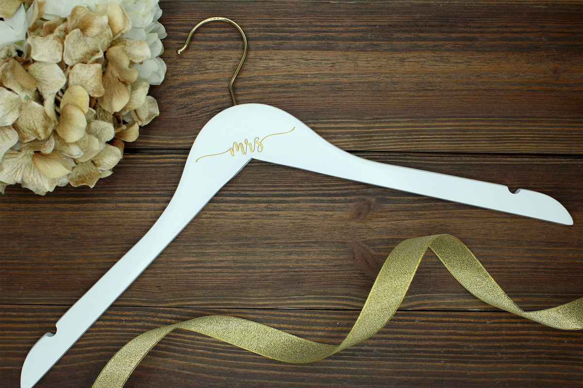 Mrs Gold Engraved Hanger, White with Gold Hook